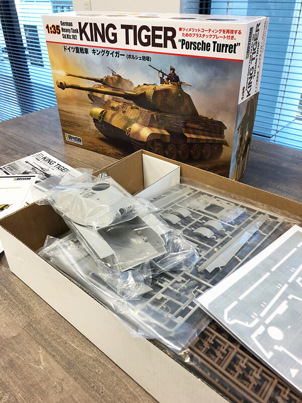 戦車プラモデル