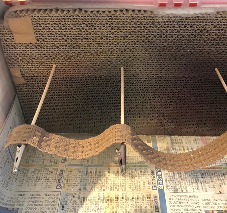 キャタピラ塗装準備完了