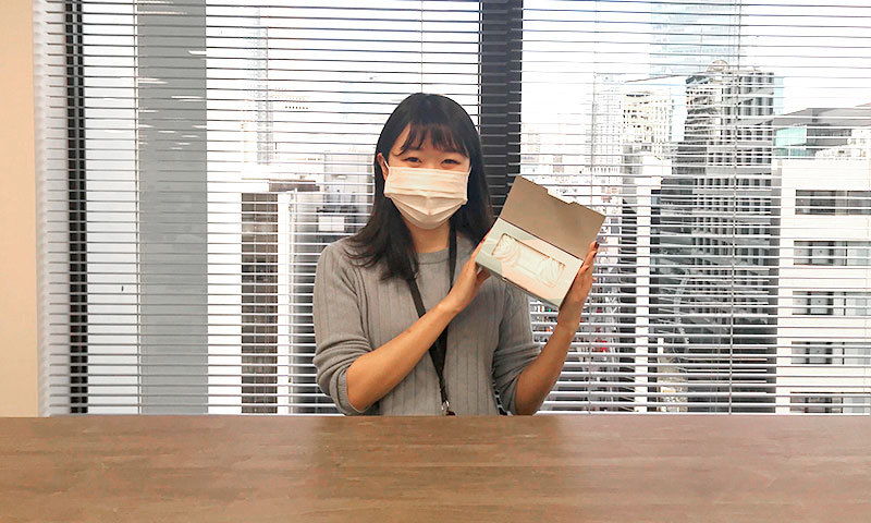 Slackで助けを求む、『ヘルプ!総務』のお話のアイキャッチ